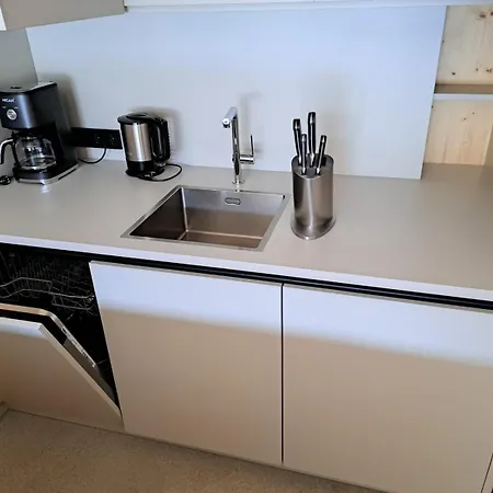 Апартаменты Hideaway Operated By Jufa