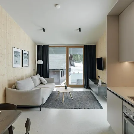 Апартаменты Hideaway Operated By Jufa *