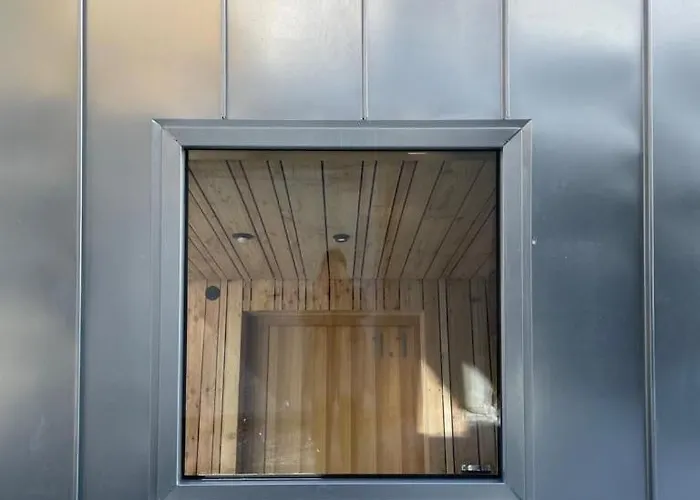 Hideaway Operated By Jufa